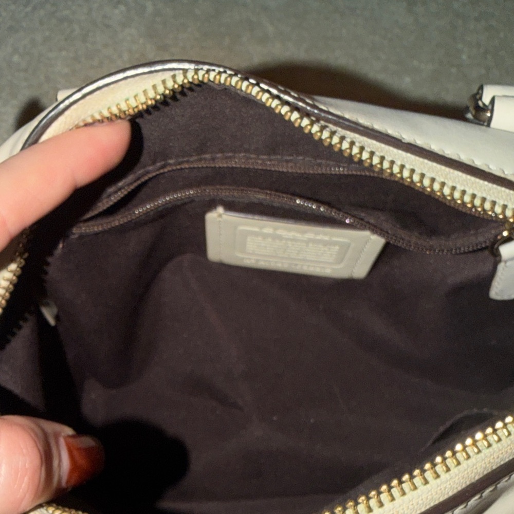 Coach Beige and White Signature Satchel - Picture 3 of 3